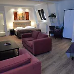 Stadsherberg De Poshoorn 2* ماسترخت