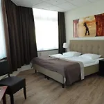 호텔 Stadsherberg De Poshoorn 2*