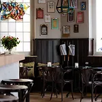 فندق Stadsherberg De Poshoorn