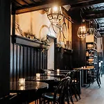 Stadsherberg De Poshoorn 호텔