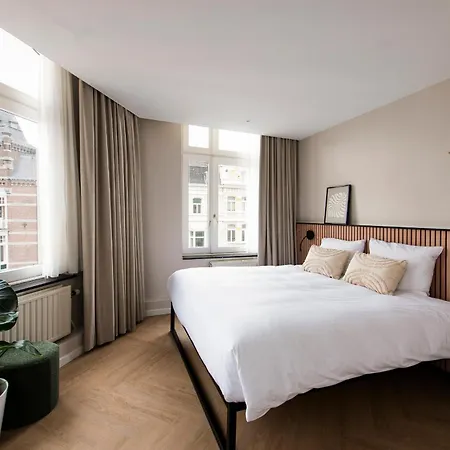 Stadsherberg De Poshoorn Hotel