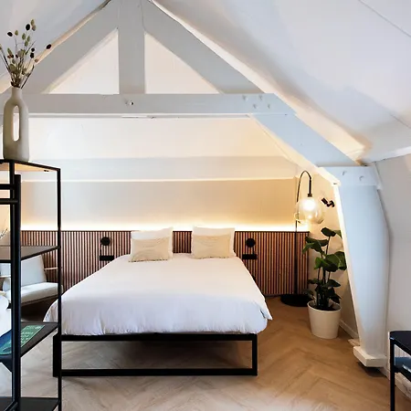 Stadsherberg De Poshoorn Hotel 2*