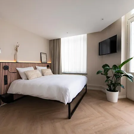 ホテル Stadsherberg De Poshoorn