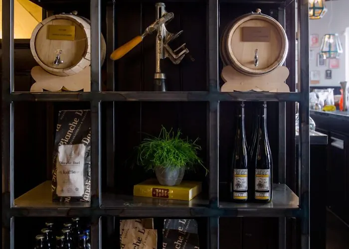 Stadsherberg De Poshoorn マーストリヒト